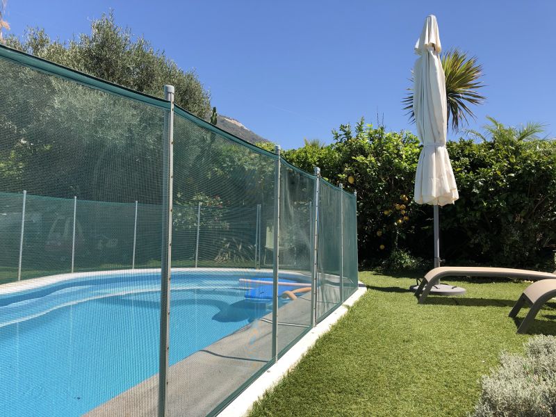 Mesh Pool Safety Fence Example 5